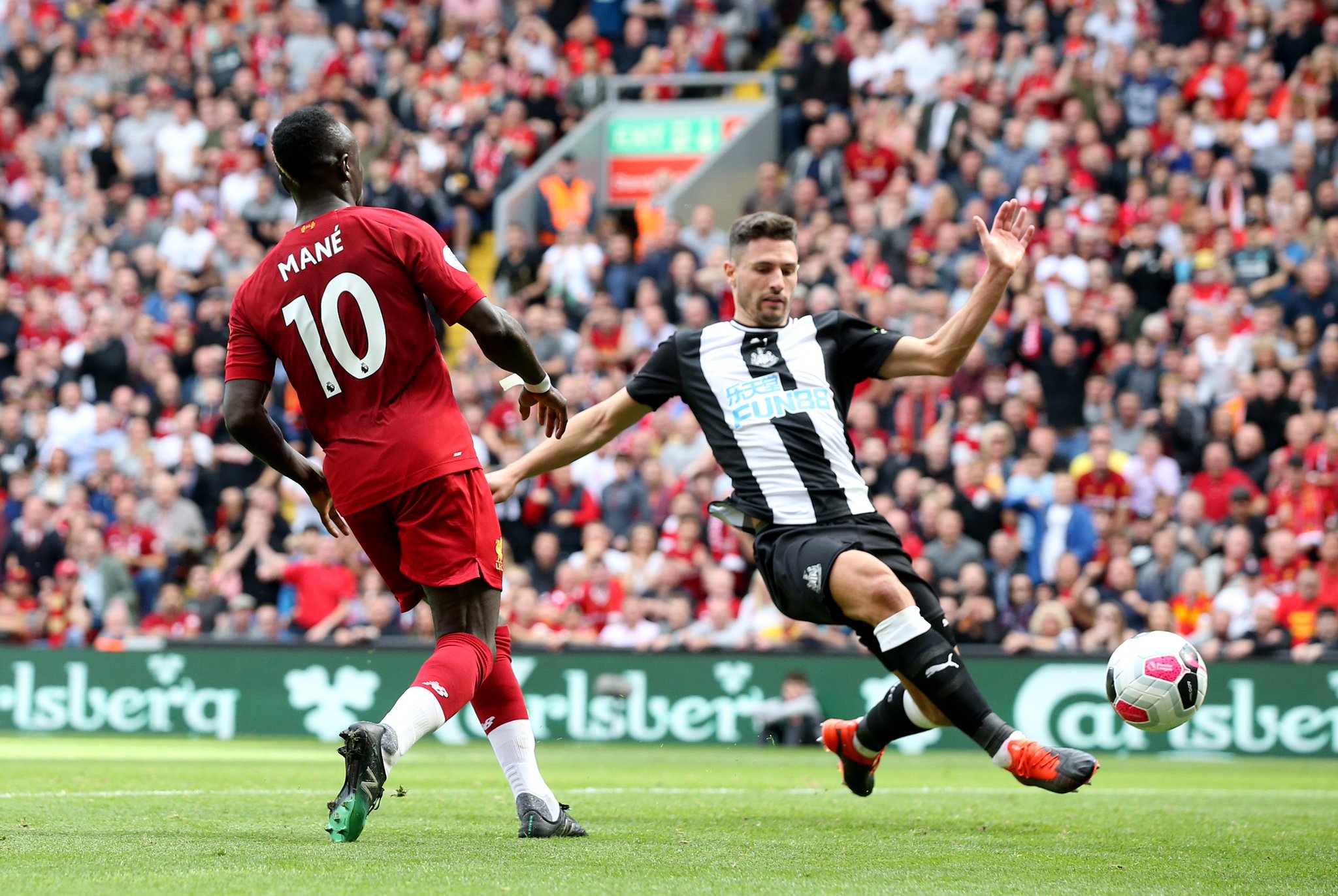 界的一件大 界的一件大